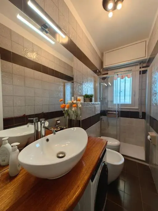 Rivamarsud - Casa Fronte Mare - Parking Privato, Aria Condizionata Apartment Bordighera