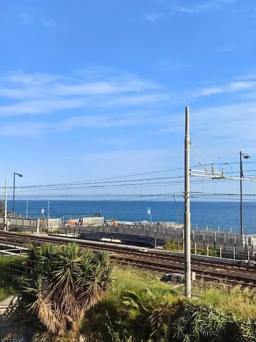 Rivamarsud - Casa Fronte Mare - Parking Privato, Aria Condizionata Apartment Bordighera